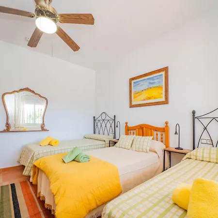 別荘 Cubo's De Maruchi アラウリン・デ・ラ・トレ